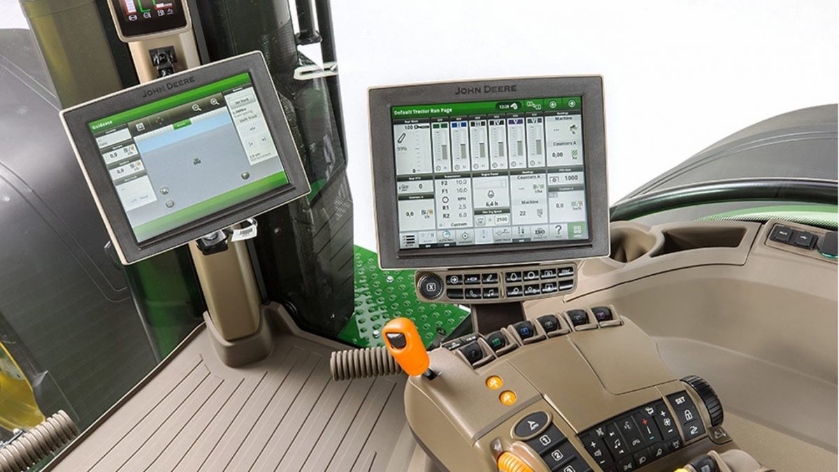 8R Serija traktora Gen 4 CommandCenter displej